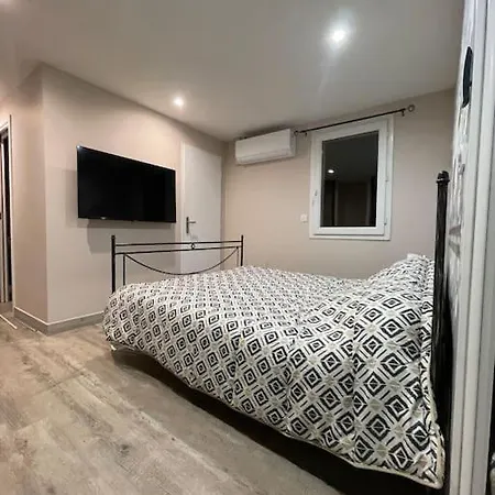 Apartment Grenoble Sud Privatisee Au Pied Des Montagnes *